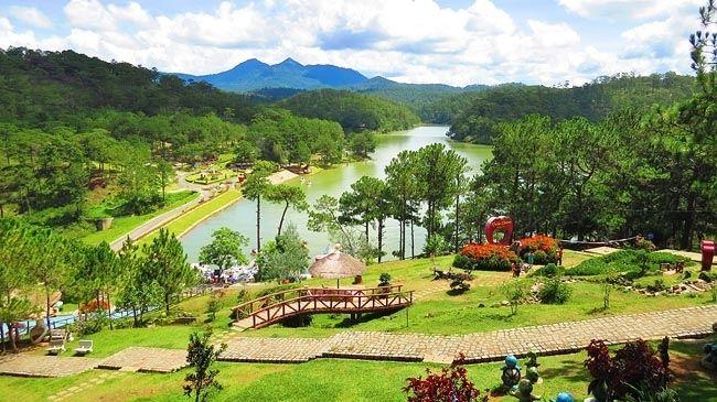 Top 10 Địa Điểm Du Lịch Đẹp Nhất Khi Đến Đà Lạt