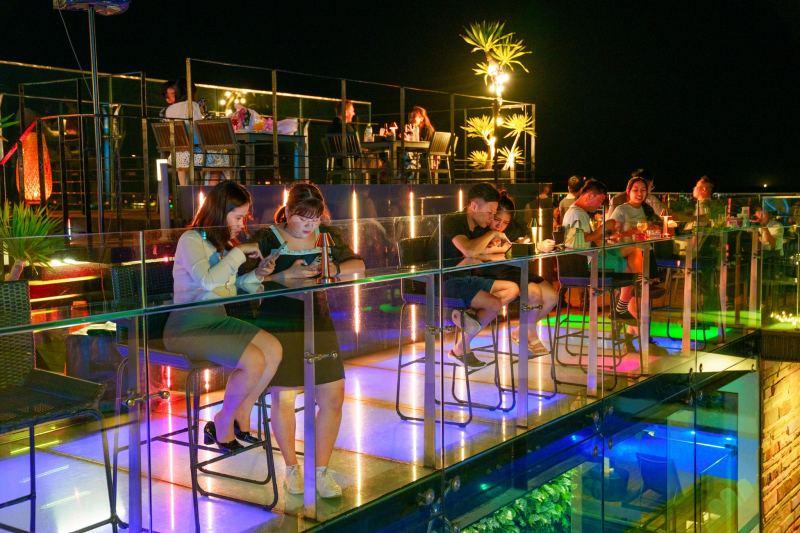 Top 5 Quán Sky Bar View Đẹp Nhất Đà Nẵng - Trải Nghiệm Đẳng Cấp