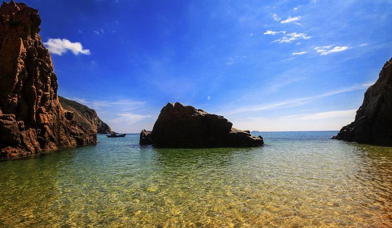 Top 10 Bãi Biển Hoang Sơ Đẹp Nhất Việt Nam - Khám Phá Ngay